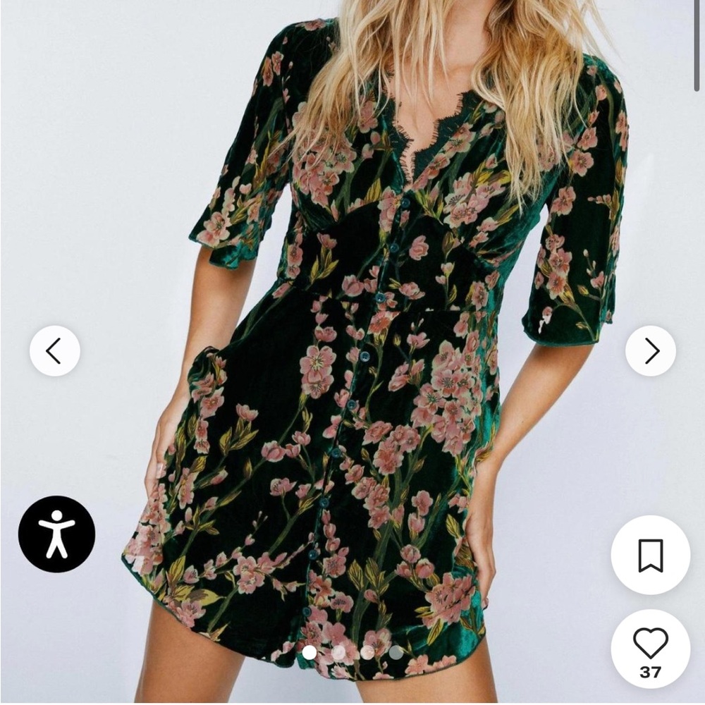 Floral Velvet Button-Front Mini Dress - Green